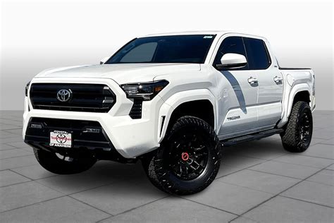 New 2024 Toyota Tacoma SR5 4X4 DOUBLE CAB in Anaheim #RM008802 | Toyota ...