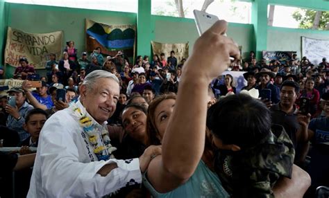 Encabeza AMLO Apertura De Camino Rural Coatecas A San Juan En Oaxaca