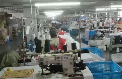 Shiny Thong Bikini Set Exotic Dancewear With Chic Halter And Unique