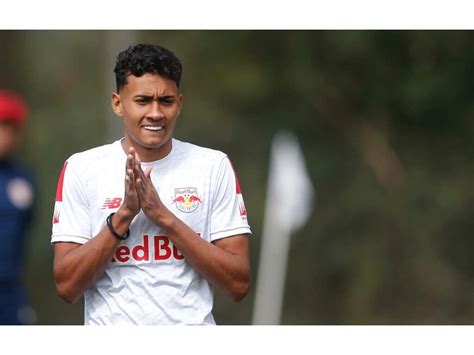 Joia Do Bragantino Nathan Camargo Recebe Sondagens Da Europa Lance