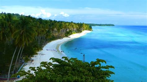 Wisata Pantai Lamin Guntur Teluk Sumbang Kecamata Biduk Biduk Berau