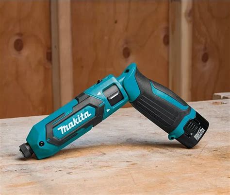 MAKITA TD022DSE — аккумуляторная отвертка №1