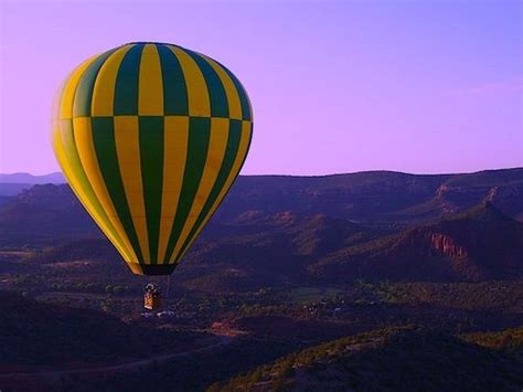 SEDONA BALLOON RIDES Soaring Above Red Rock Sedona and Prescott National Forest.