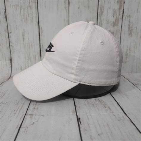 Topi Nike HERITAGE 86 Putih Size Free Fesyen Pria Aksesoris Topi Di