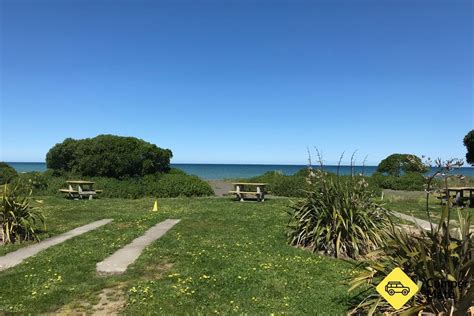 Kaikoura Peketa Beach Holiday Park, Kaikoura, Canterbury, New Zealand | CamperMate