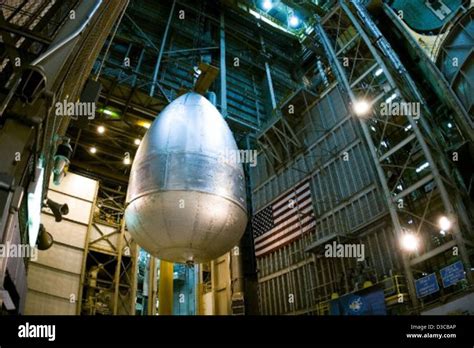 Space Shuttle External Tank Assembly Nasa 101409 Stock Photo Alamy