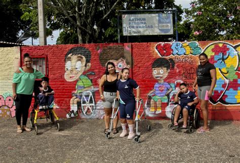 Muros De Escola Municipal Ganham Vida Em Canoas Regi O Di Rio De Canoas