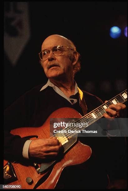 Jim Hall Guitarist Photos and Premium High Res Pictures - Getty Images