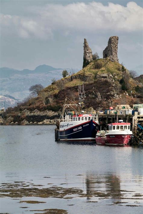 Kyleakin Harbour & Castle Moil, Isle of Skye | Isle of skye, Castle, Skye