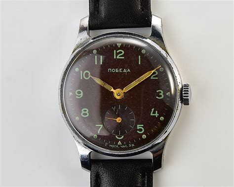 Excellent Condition Vintage Soviet Mechanical Pobeda Wrist Watch Mchz