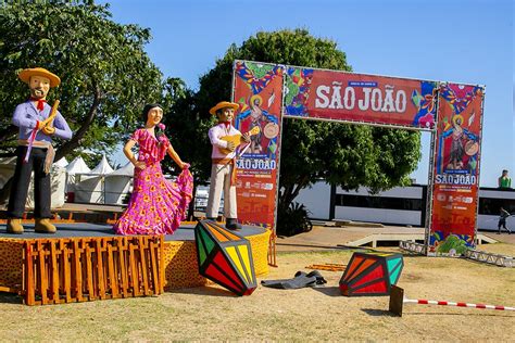 Centro Oeste Festa Junina - Centro Oeste Festa Junina - FDPLEARN