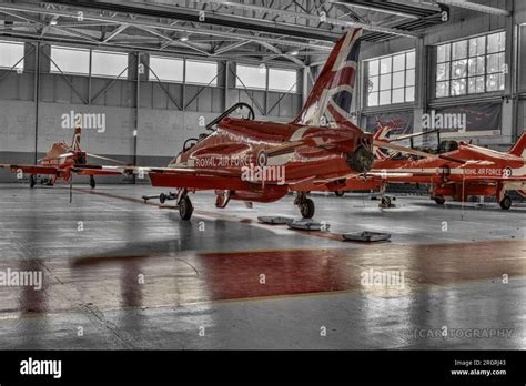 World Famous Red Arrows Hi Res Stock Photography And Images Alamy