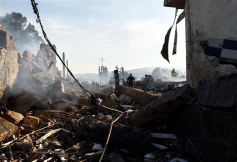 Las imágenes más espectaculares de la explosión de la pirotécnica de