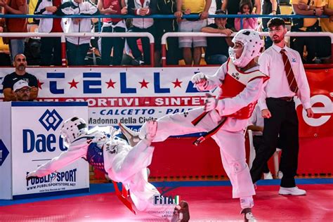 Taekwondo Il Gruppo Di Scauri Festeggia 8 Medaglie Al Lazio Combat