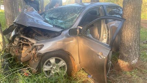 Despiste De Un Auto En El Soberbio Dej A Un Conductor Herido