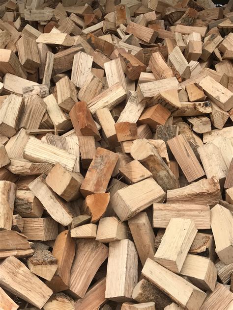 Kiln Dried Logs Ws Oxford Building Supplies