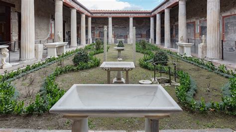 The House of the Vettii, Pompeii - Nomads Travel Guide