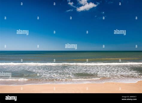 Atlantic Ocean Shoreline Seashore Hi Res Stock Photography And Images