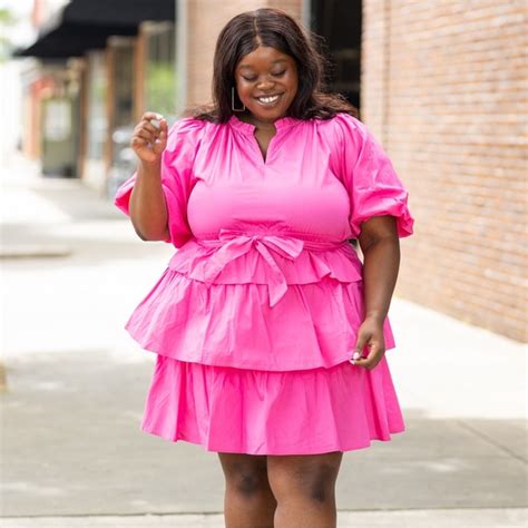 Dresses Nwt Ruffle Detail Hot Pink Dress With Puff Sleeves Curvy