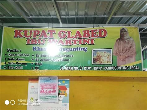 Legendarisnya Kupat Glabed Ibu Wartini Bikin Nagih