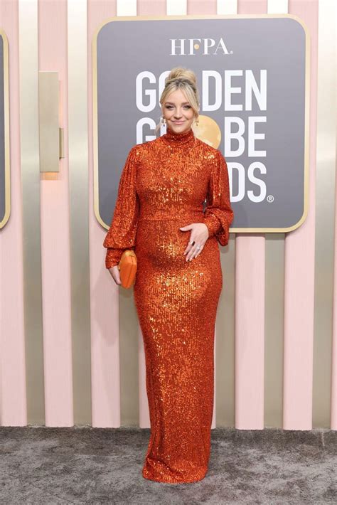 Abby Elliott – Golden Globe Awards 2023 • CelebMafia