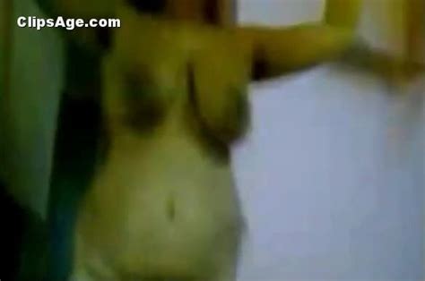 Watch Mallu Aunty Remove Towel Porn Video Nudespree