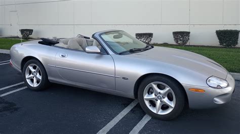 2000 Jaguar Xk8 Convertible For Sale At Auction Mecum Auctions