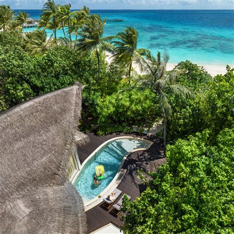 5 Star Luxury Resort in Maldives | JW Marriott Maldives Resort & Spa