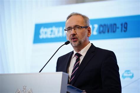 Minister Adam Niedzielski Dobry fachowiec ale czy na czas poważnej