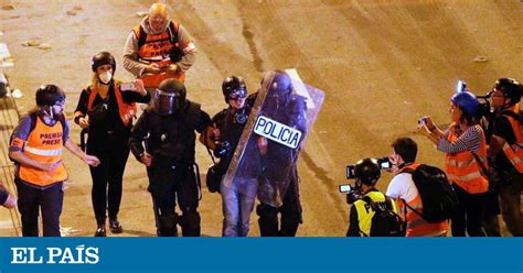 Albert Garcia Un fotoperiodista de EL PAÍS niega ante el juez haber