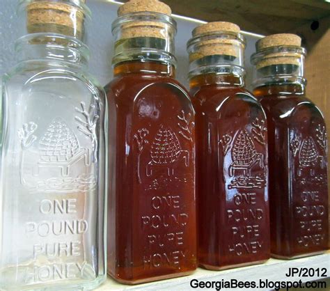 Old Fashioned Jars Muthhoneyjarsonepound16ounceglassmuthpure