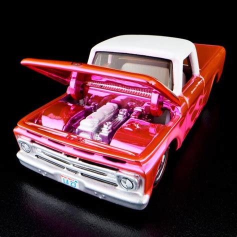 Pretty In Pink Hot Wheels RLC Exclusive Pink Edition 1962 Ford F100