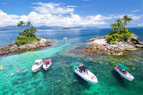 Full Day Private Speedboat Tour Of Angra Dos Reis Islands