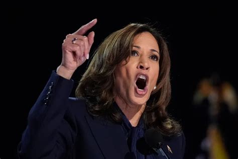 Kamala Harris Formally Accepts Democratic Partys Presidential