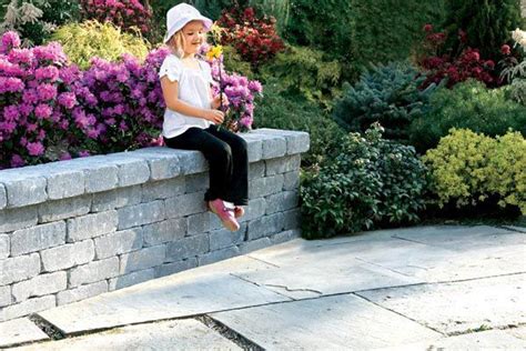 4 Tips for Building Stone Walls in Your Yard | Building stone, Building ...