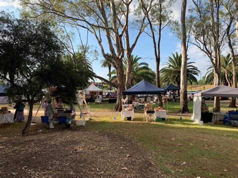 Tamworth Community Saturday Markets | NSW Holidays & Accommodation ...