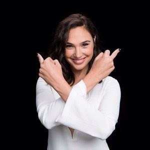 Gal Gadot Naked Celebrity Celebrity Leaked Nudes