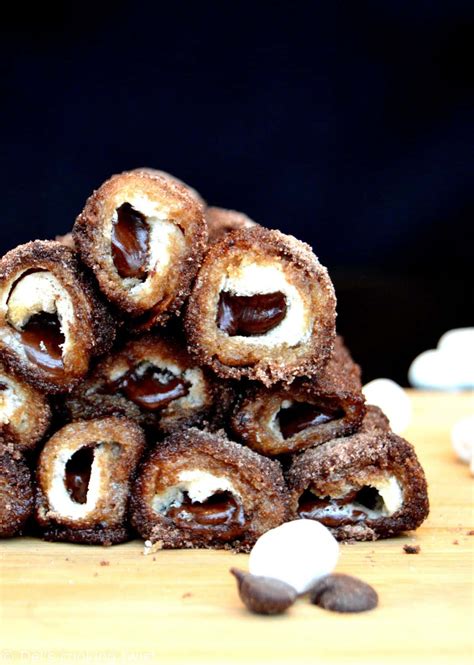 Chocolate & Marshmallow French Toast Roll Ups - Del's cooking twist