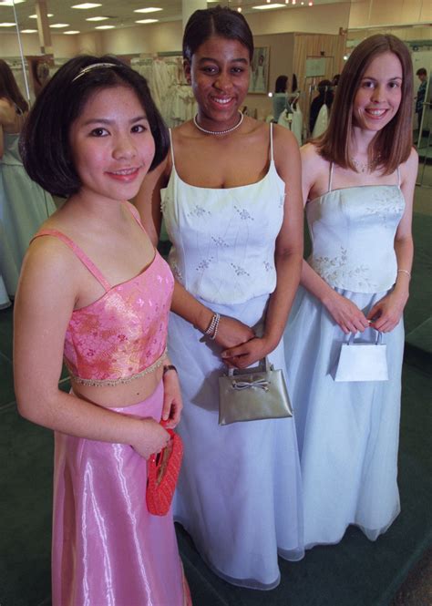 2000s Prom Dresses Images 2022