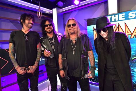 Mötley Crüe Lose Battle in Ongoing War With Mick Mars