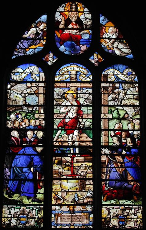 Le Vitrail Du Pressoir Mystique Baie N De L Glise Sainte Foy De