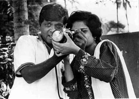 Sadashiv Amrapurkar Wiki, Age, Death, Wife, Children, Family, Biography ...