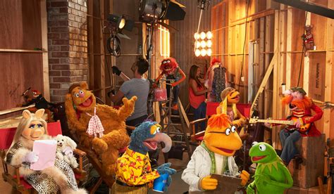 Review In ‘the Muppets On Abc Kermit Is In A Mundane Midlife Crisis