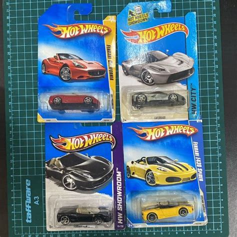 Hot Wheels Ferrari Series California F Spider Spider Laferrari F Akta Card
