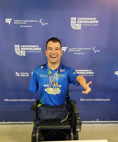 Paratleta Bruno Becker Conquista Cinco Medalhas No Campeonato