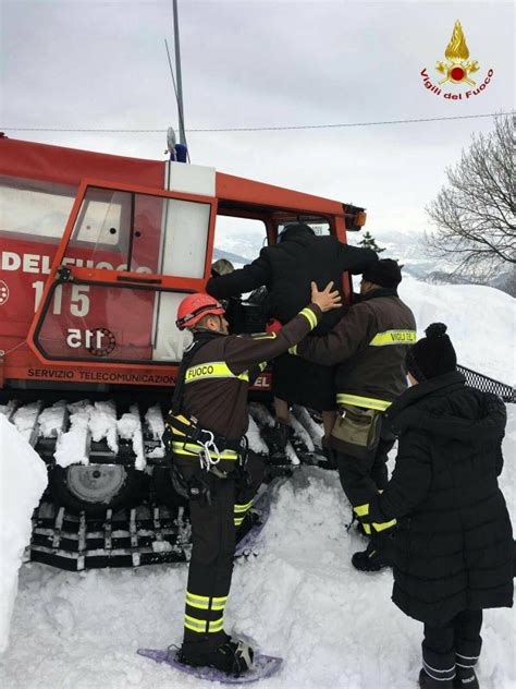 Tragedia In Alto Adige Valanga Travolge Un Gruppo Di Escursionisti