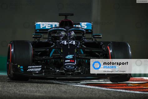 Lewis Hamilton Mercedes F1 W11 EQ Performance Abu Dhabi GP