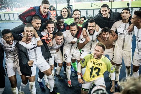 Photo Presnel Kimpembe Kylian Mbappé Adrien Rabiot Julian Draxler