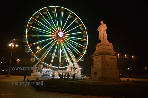 Ancona si pensa già al Natale tornano la ruota panoramica e la pista