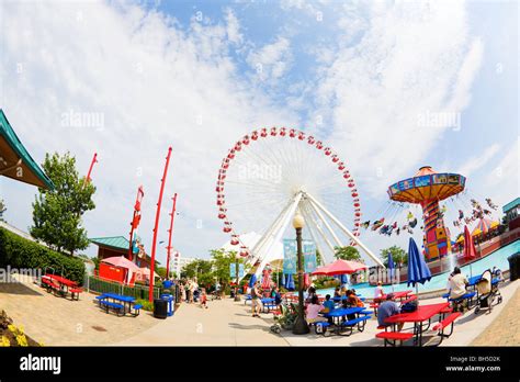 Amusement Park Hi Res Stock Photography And Images Alamy